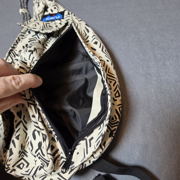 Kavu Mini Rope Bag Surf Eddy Pattern Crossbody Purse - Picture 6 of 9